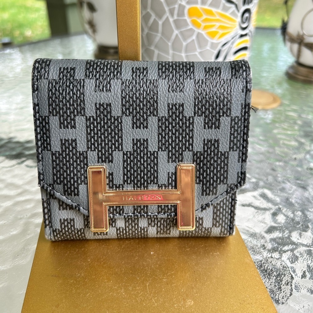 ☀️H by Halston Black and Gray Patterned bi-fold Wallet